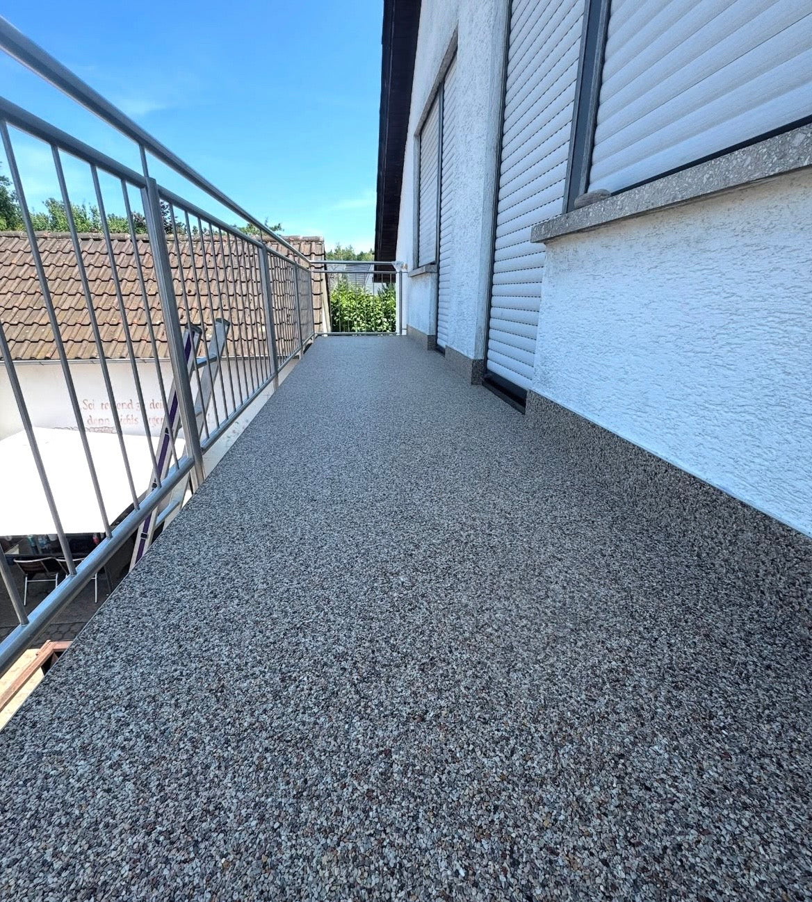 Steinteppich Komplettset 10qm Außen für Balkon, Terrasse, Treppe (Groß)